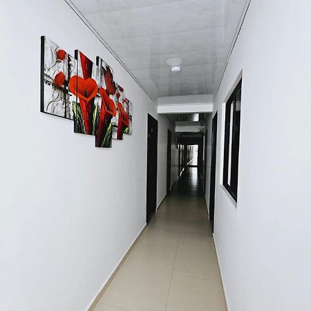 Hotel Big Ben Malaga Santander Zewnętrze zdjęcie
