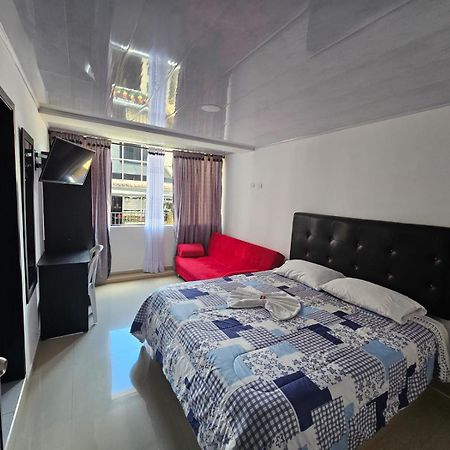 Hotel Big Ben Malaga Santander Zewnętrze zdjęcie