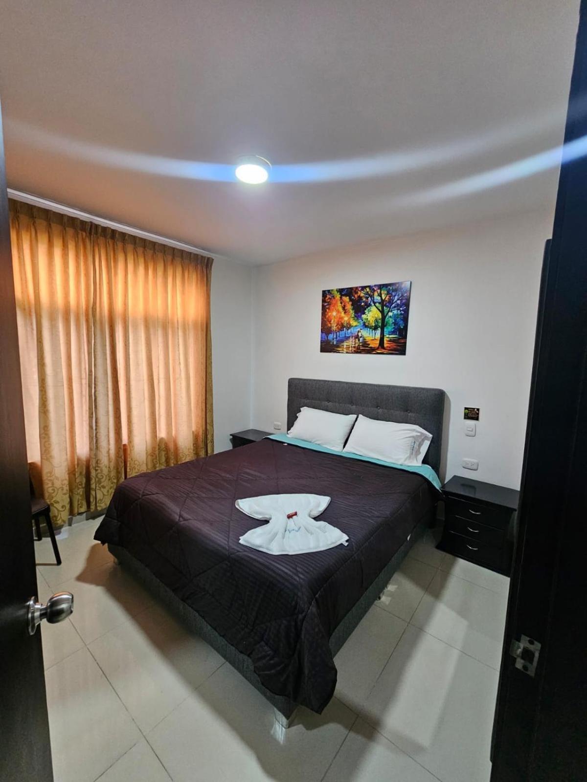 Hotel Big Ben Malaga Santander Zewnętrze zdjęcie