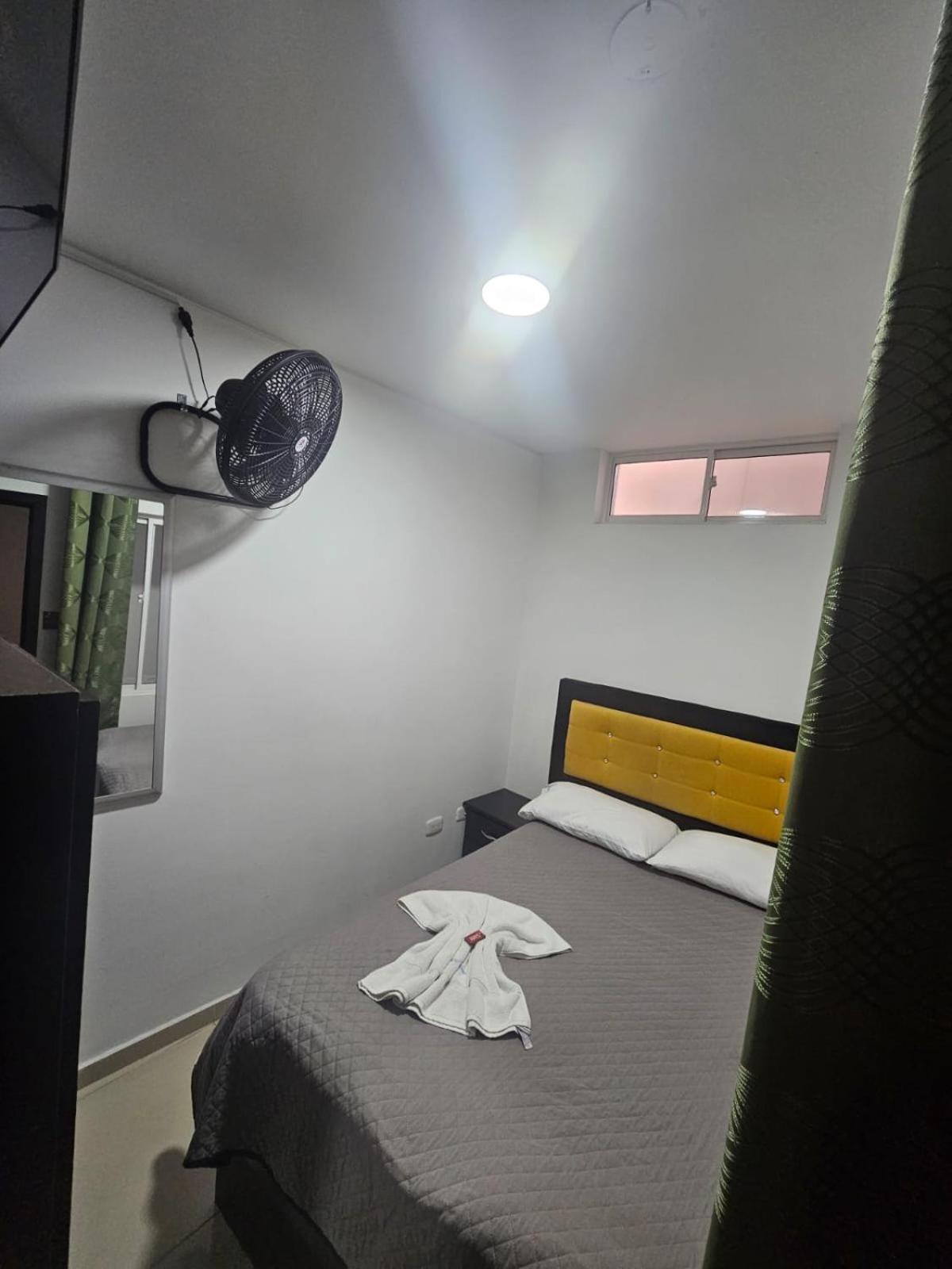 Hotel Big Ben Malaga Santander Zewnętrze zdjęcie