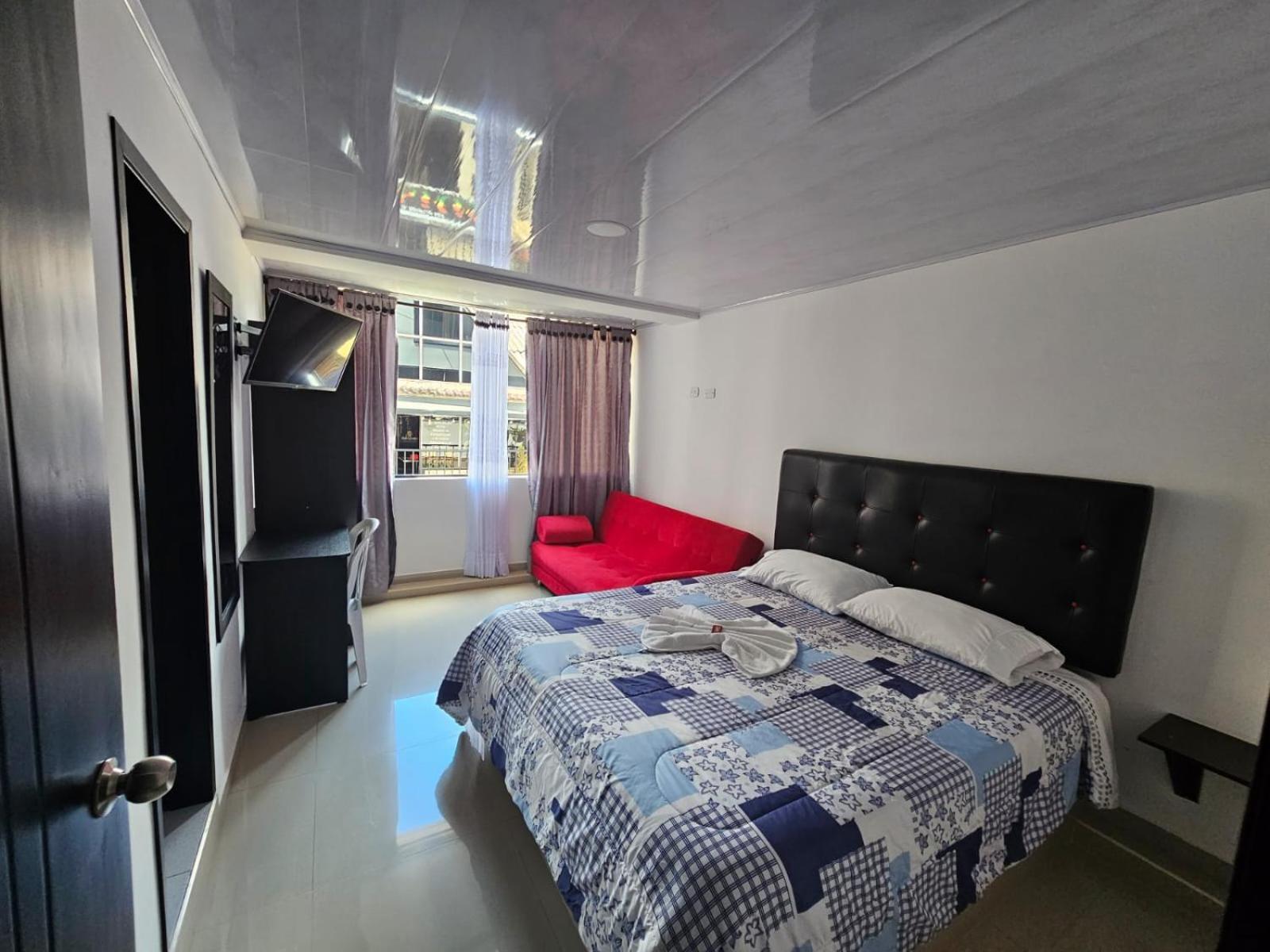 Hotel Big Ben Malaga Santander Zewnętrze zdjęcie
